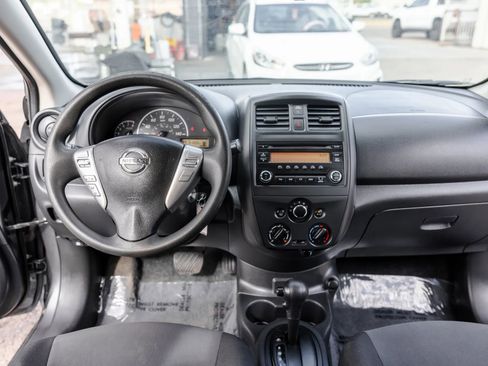 Used 2018 Nissan Versa S Plus image 19