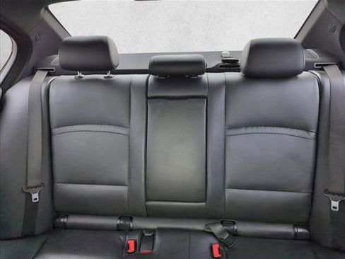 Used 2014 BMW 550i xDrive Sedan image 21