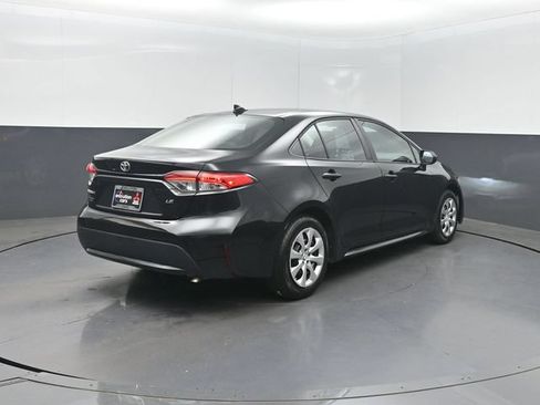 Used 2020 Toyota Corolla LE FWD image 28