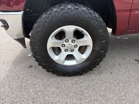 Used 2019 RAM 1500 Big Horn AWD/4WD image 32