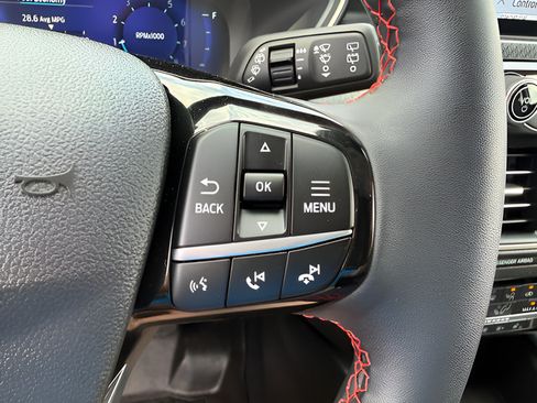 Used 2022 Ford Escape SEL w/ SEL Stealth AWD Package image 21