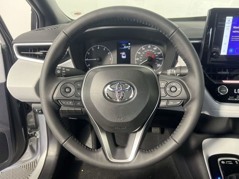 Used 2024 Toyota Corolla SE FWD image 17