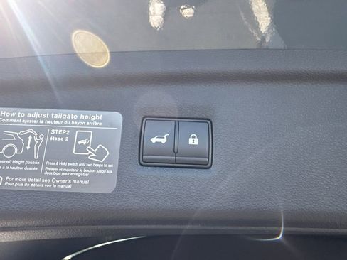 Used 2023 INFINITI QX50 Sport image 20