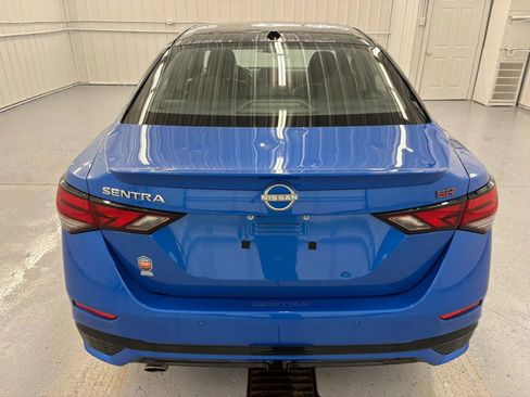 Used 2024 Nissan Sentra SR w/ SR Premium Package image 6