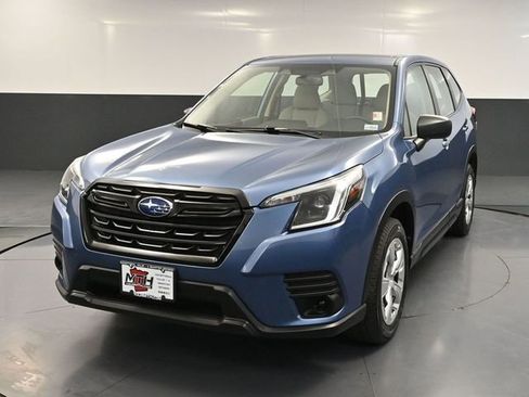 Used 2023 Subaru Forester AWD/4WD image 11