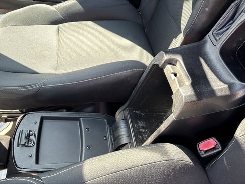 Used 2014 Toyota RAV4 XLE image 22