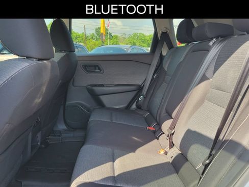 Used 2021 Nissan Rogue S FWD image 11