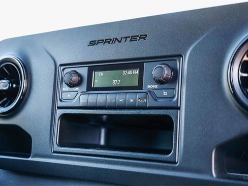 New 2025 Mercedes-Benz Sprinter 2500 image 12