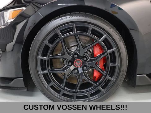 Used 2019 Ford Mustang Shelby GT350R w/ GT350R Equipment Group 920A RWD image 42