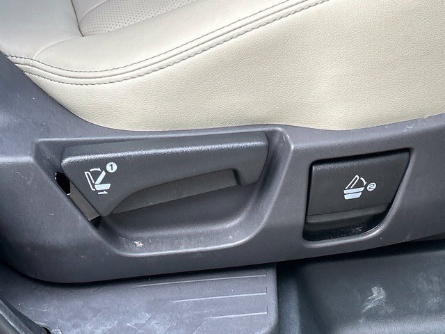 Used 2025 Subaru Ascent Limited AWD/4WD image 48