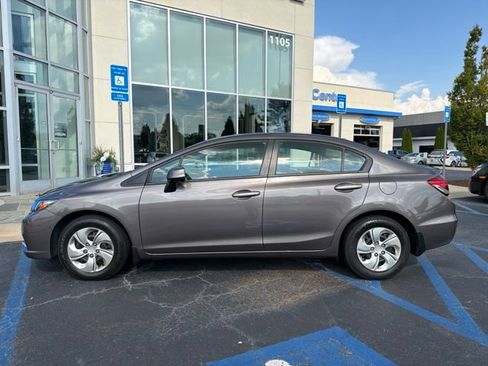 Used 2013 Honda Civic LX image 9