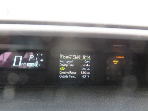 Used 2014 Toyota Prius C One FWD image 16