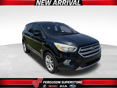 Used 2017 Ford Escape SE w/ SE Cold Weather Package
