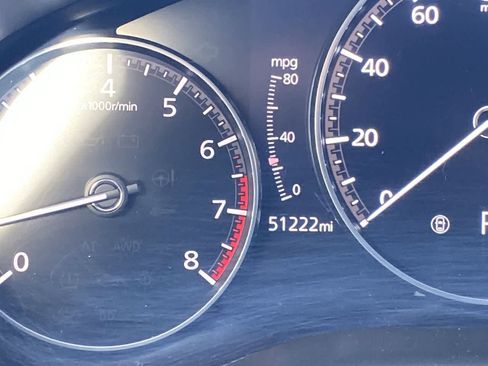 Used 2019 MAZDA MAZDA3 Hatchback w/ Premium Package image 15