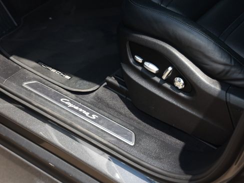 Used 2019 Porsche Cayenne S AWD/4WD image 53