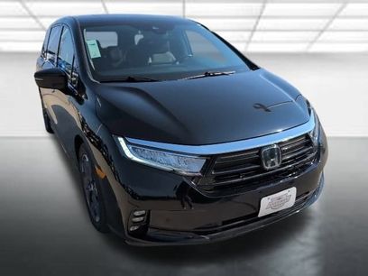 Used 2023 Honda Odyssey Elite