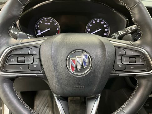 Certified 2022 Buick Envision Avenir w/ Technology Package II image 21