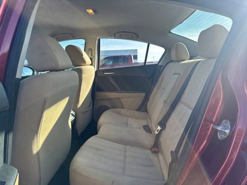 Used 2010 MAZDA MAZDA3 i Touring image 21