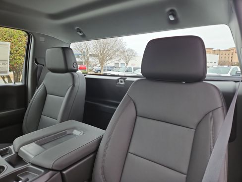 New 2026 Chevrolet Silverado 1500 W/T image 14