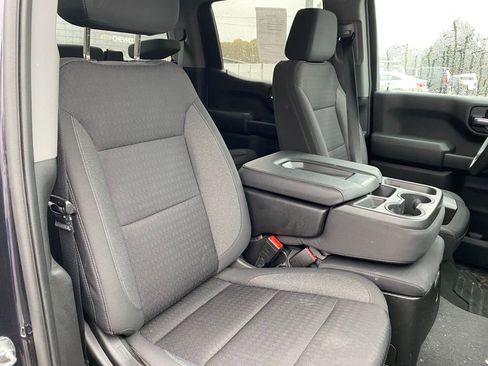 Used 2023 Chevrolet Silverado 1500 Custom image 22