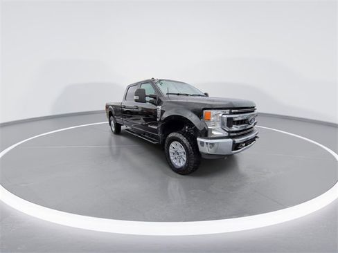 Used 2022 Ford F250 XLT image 3