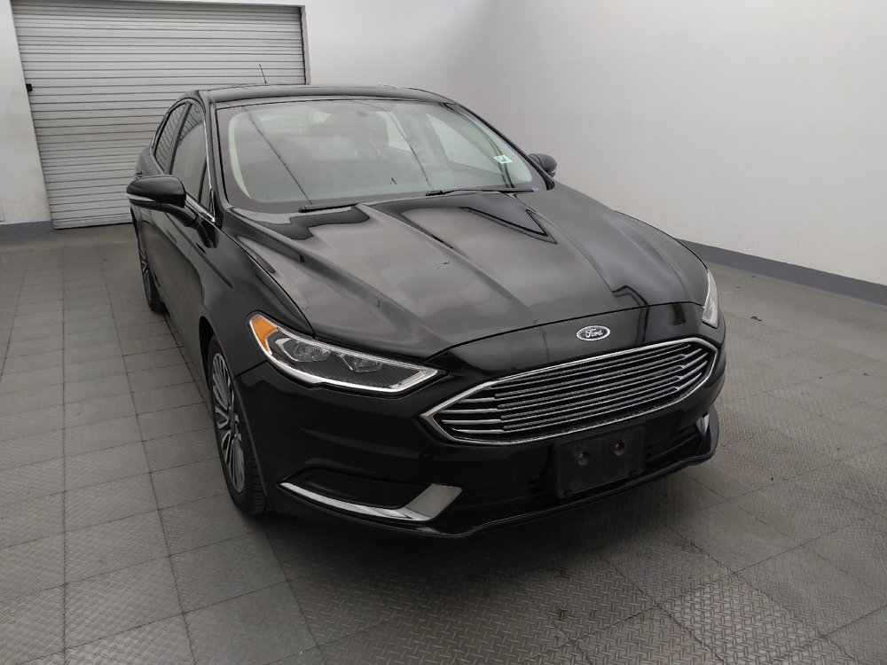 Used 2018 Ford Fusion SE w/ Fusion SE Technology Package FWD image 14