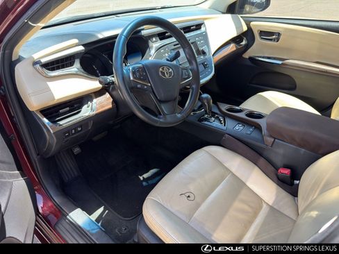 Used 2013 Toyota Avalon XLE Touring FWD image 9