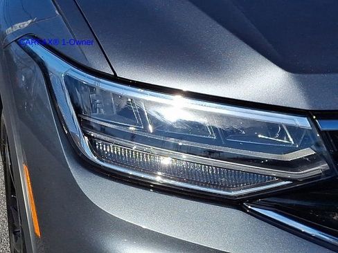 Used 2024 Volkswagen Tiguan SE R-Line image 10