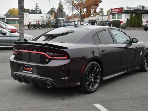 Used 2020 Dodge Charger Scat Pack image 8