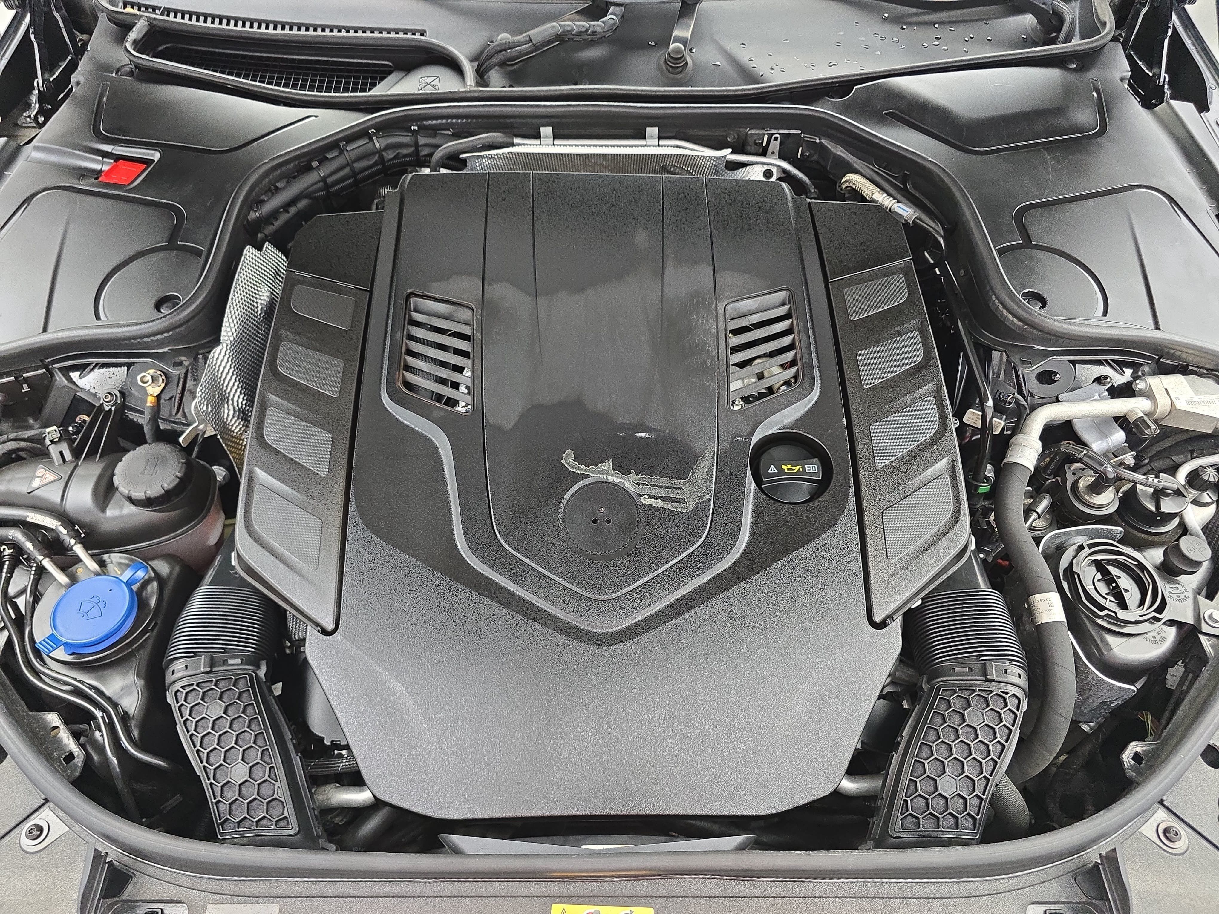 Used 2020 Mercedes-Benz S 560 Sedan image 33
