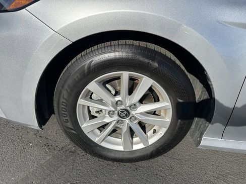 Certified 2025 Toyota Camry LE image 6
