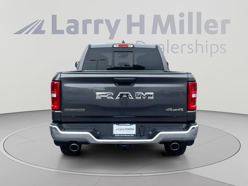 New 2026 RAM 1500 Big Horn AWD/4WD image 4