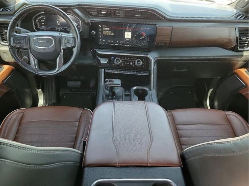Used 2023 GMC Sierra 1500 Denali Ultimate image 10