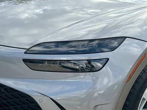 Used 2025 Genesis GV60 RWD image 37