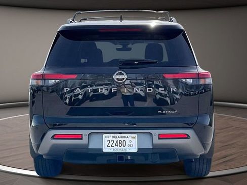 New 2026 Nissan Pathfinder Platinum FWD image 4