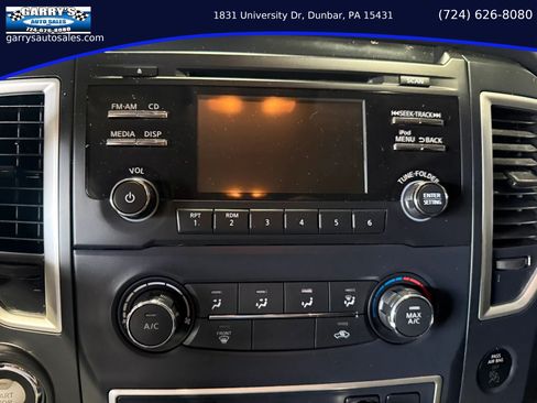 Used 2018 Nissan Titan S AWD/4WD image 18