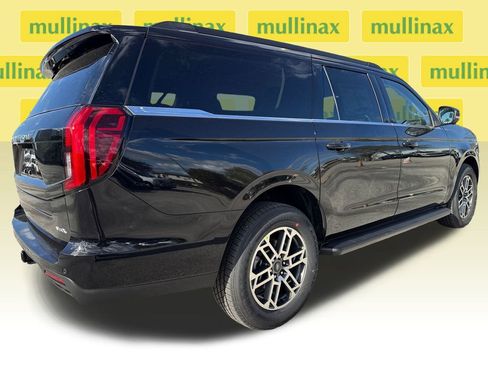 New 2026 Ford Expedition Max Active RWD image 15