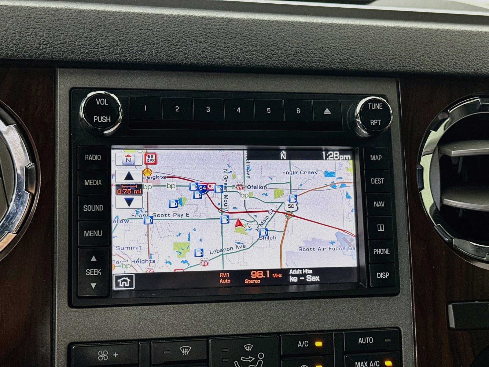 Used 2012 Ford F350 Lariat w/ Lariat Ultimate Pkg AWD/4WD image 13