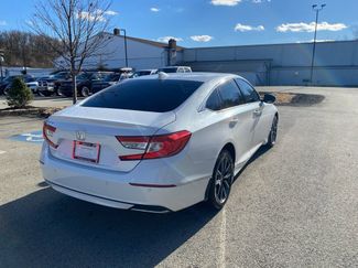 Used 2022 Honda Accord EX-L video 2