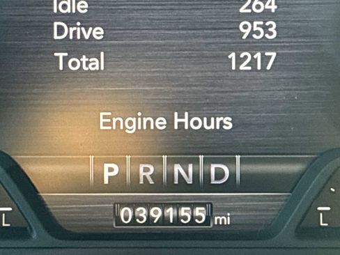 Used 2022 RAM 1500 Laramie w/ Sport Appearance Package image 12