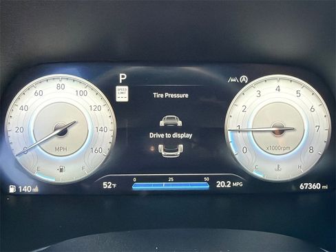 Used 2023 Hyundai Palisade Calligraphy image 27