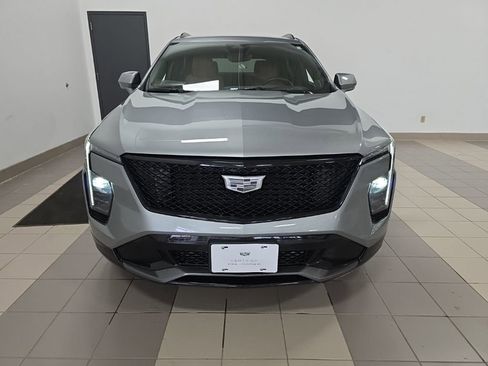 Used 2024 Cadillac XT4 Sport image 8