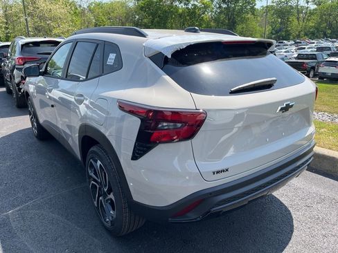 New 2026 Chevrolet Trax RS FWD image 4