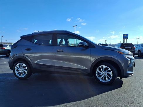 Used 2023 Chevrolet Bolt EUV LT w/ Driver Confidence Package image 30