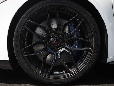 Used 2026 Chevrolet Corvette Z06 RWD image 15