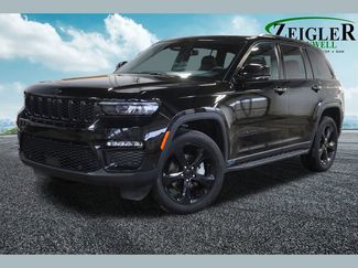 Used 2024 Jeep Grand Cherokee Limited w/ Luxury Tech Group II video 1