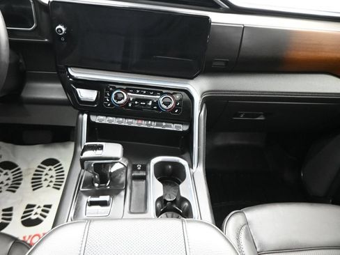 Used 2026 GMC Sierra 1500 Denali AWD/4WD image 22