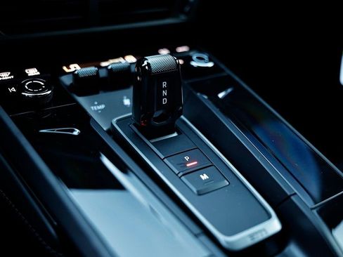 New 2026 Porsche 911 Carrera RWD image 42
