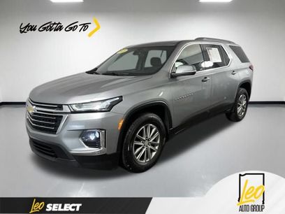 Used 2023 Chevrolet Traverse LT