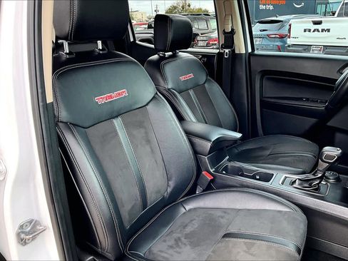 Certified 2023 Ford Ranger Lariat w/ Tremor Off-Road Package image 9